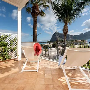 Ristorante Mediterraneo Faro 3* San Vito Lo Capo
